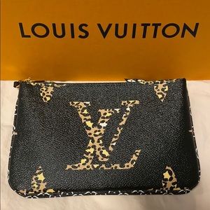 Louis Vuitton Pochette Double ZIP